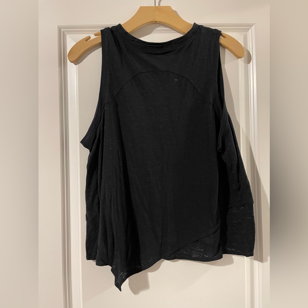 Lululemon Tank - Picture 3 of 4